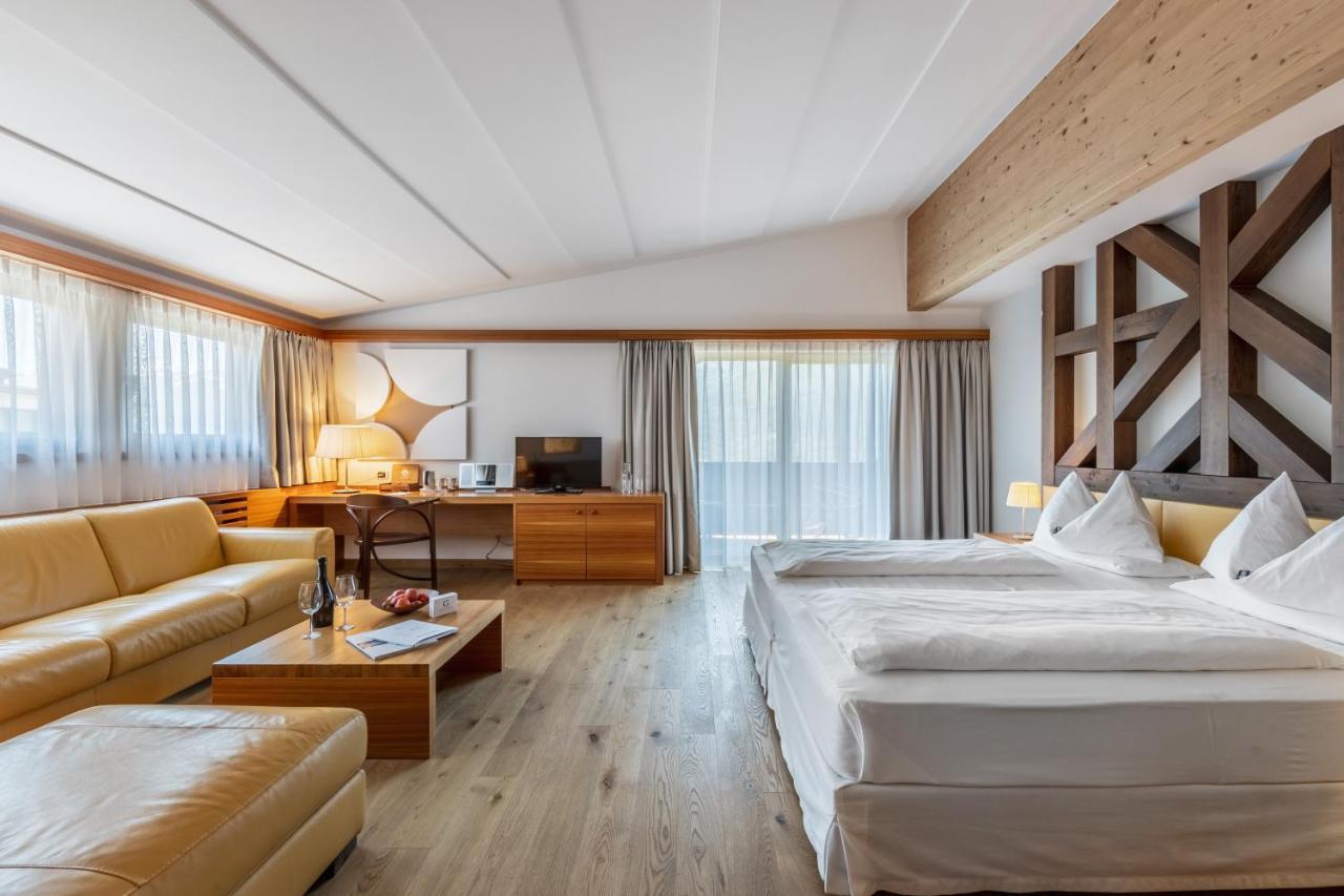 Hotel Garberhof Malles Venosta Eksteriør bilde